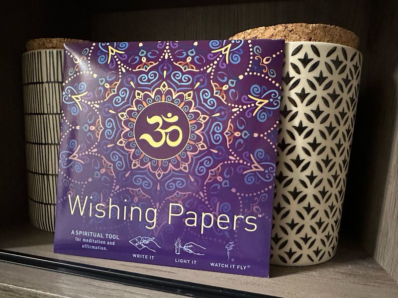 Flying Wish Paper | Purple Om