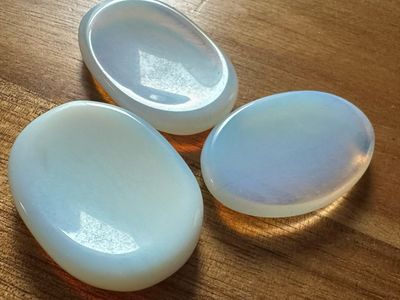 Pocket Token | Stone - Opal