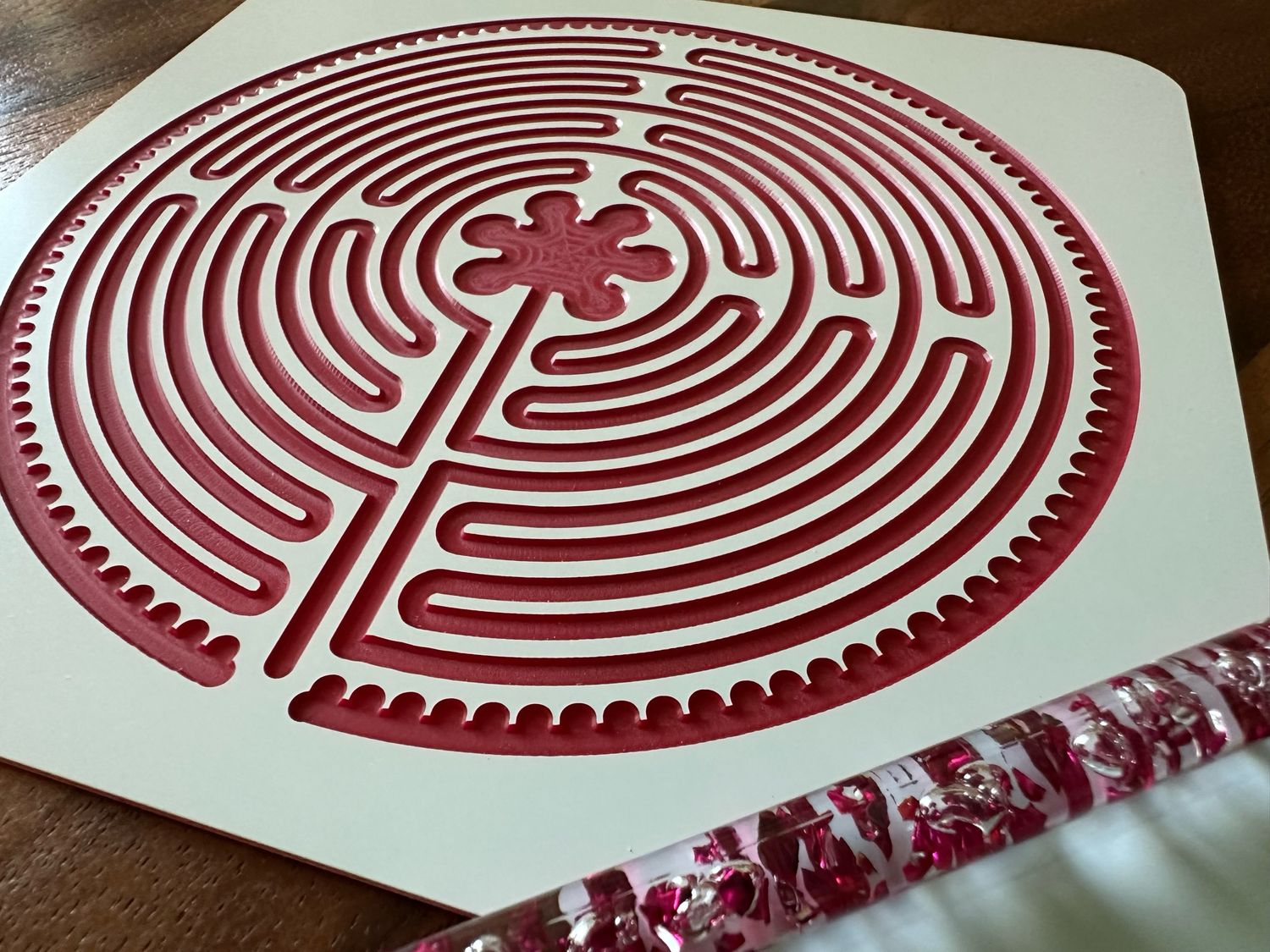 Acrylic Full Chartres Labyrinth &amp; Stylish Stylus | 6-inch