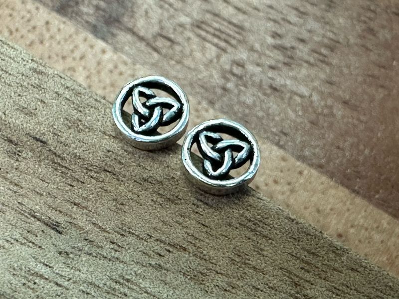 Earrings: Tiny Studs - Celtic