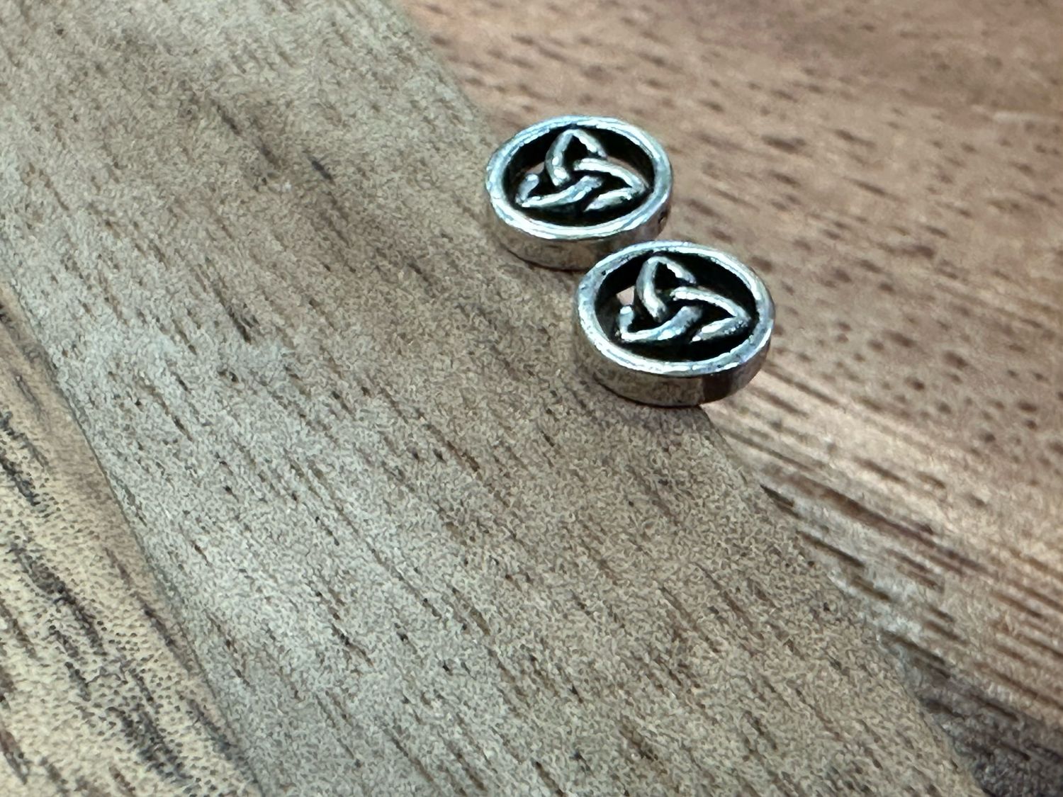 Earrings: Tiny Studs - Celtic