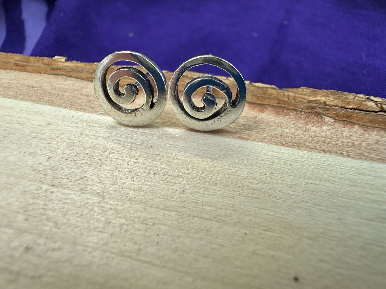 Earrings: Small Studs - Spiral