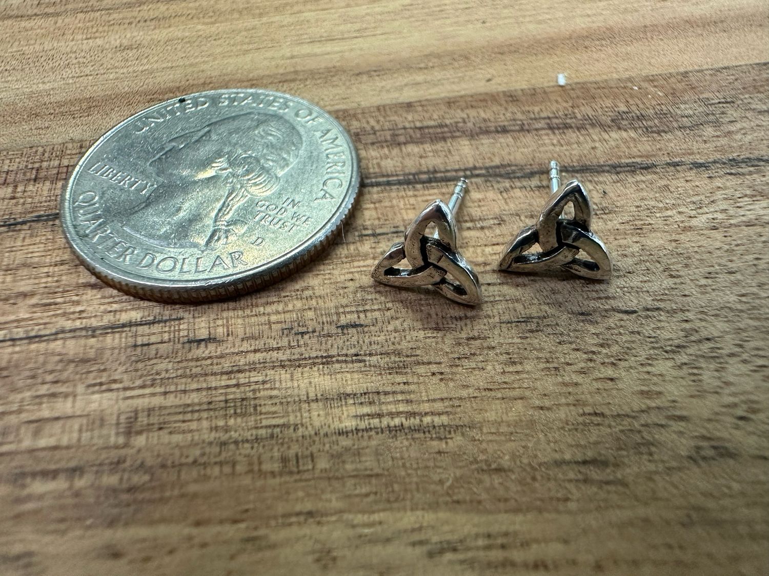 Earrings: Tiny Studs - Celtic Weave