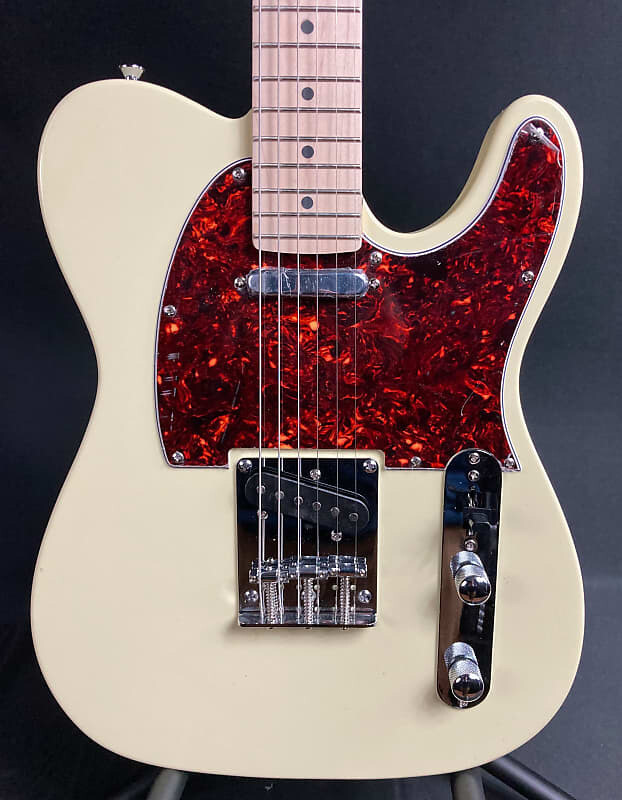 NGW 120IV SINGLE CUT RW (IVORY) W/CASE