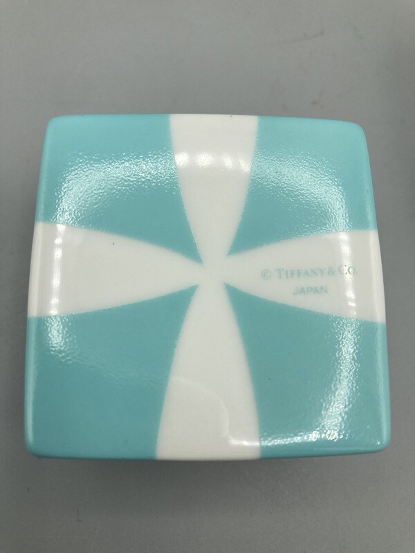tiffany 2" square engagement box
