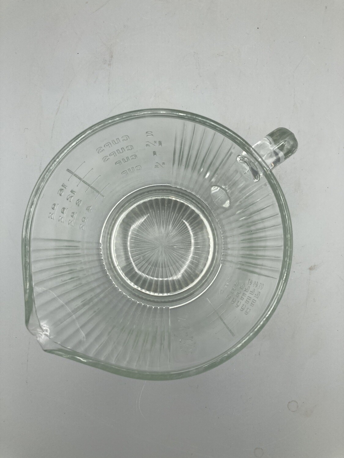 2 cup liquid measuring cup starburst d handle pressed glass