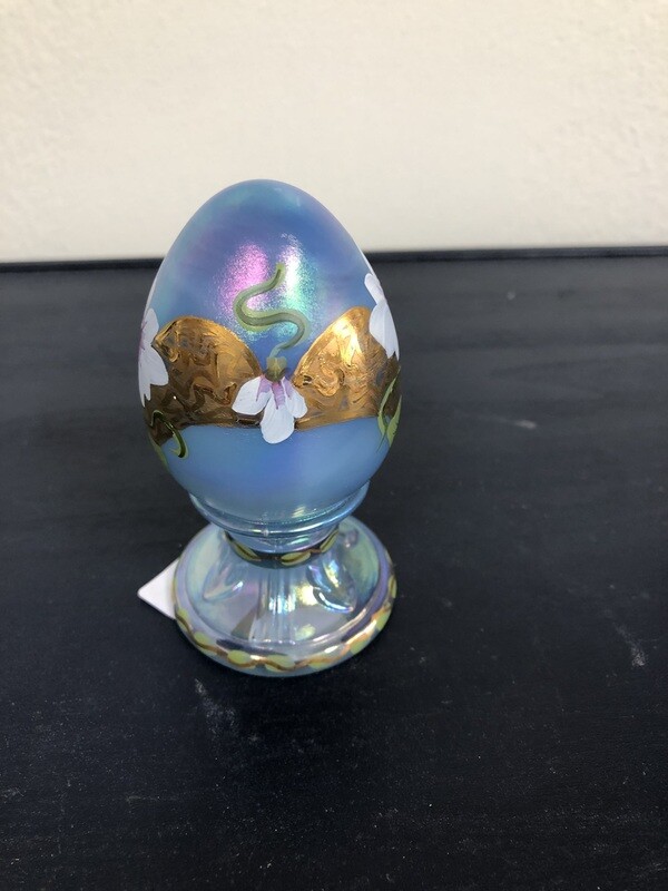 fenton limited ed. blue egg