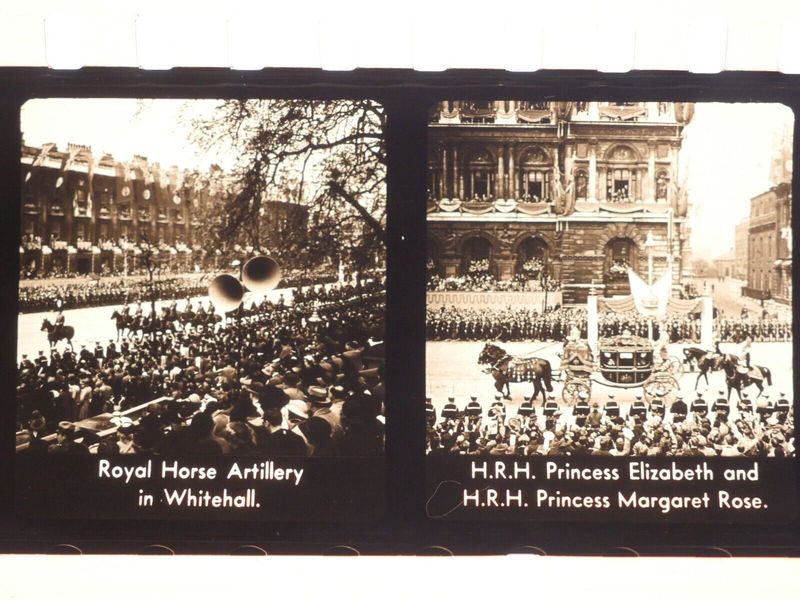 Tru-Vue 1701 The coronation film