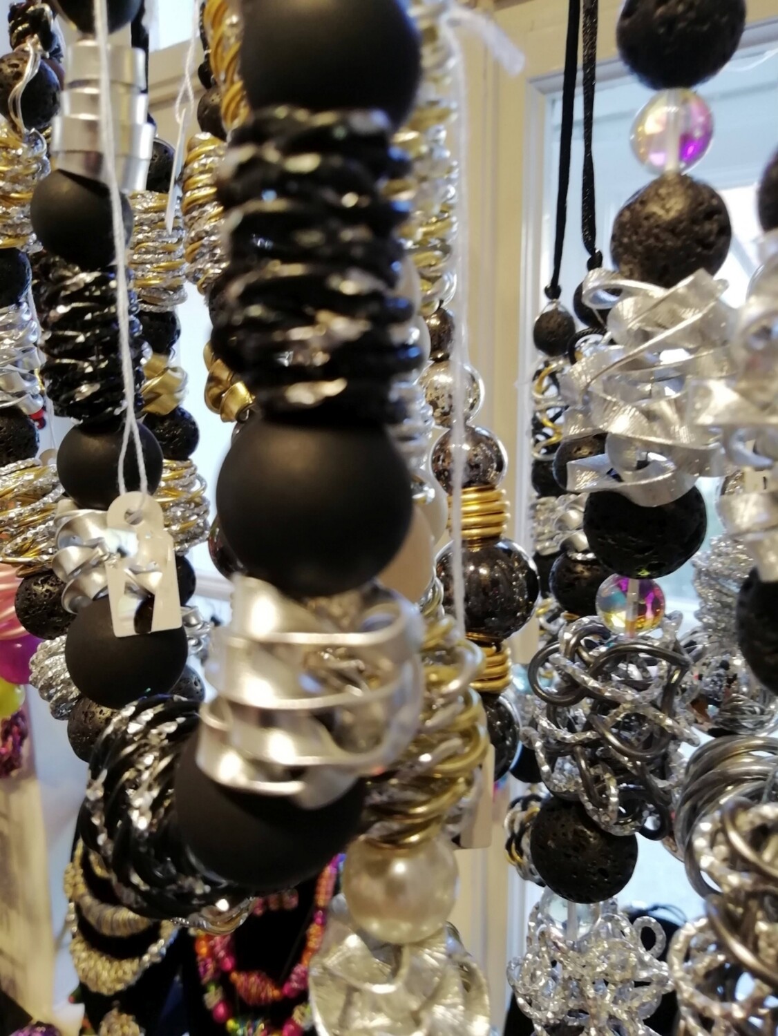 Necklaces with pearls in black or lava pearls - Handmade by Corinna Kirchhof No. 95