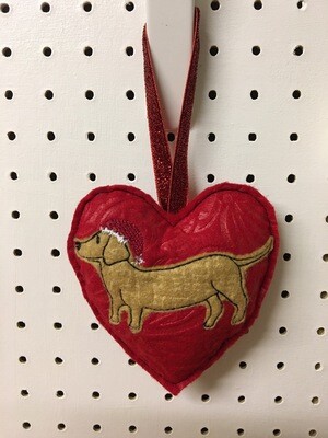 Dachshund ITH Heart Christmas And Plain Included