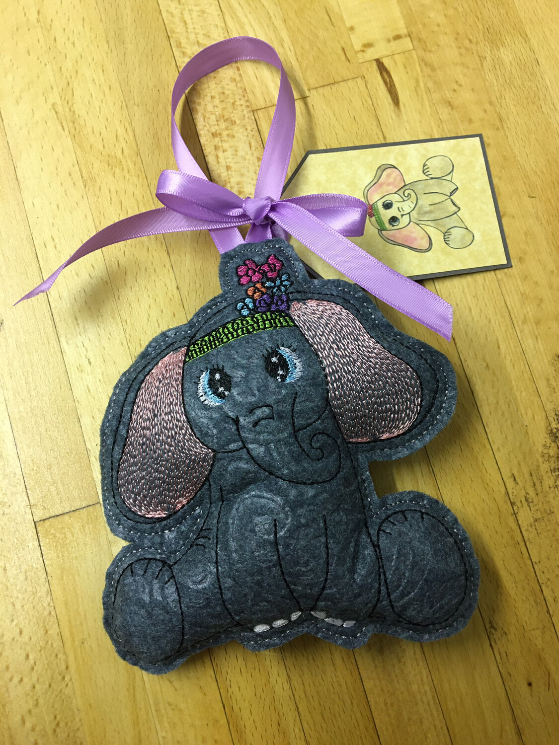 ITH Elephant 5x7