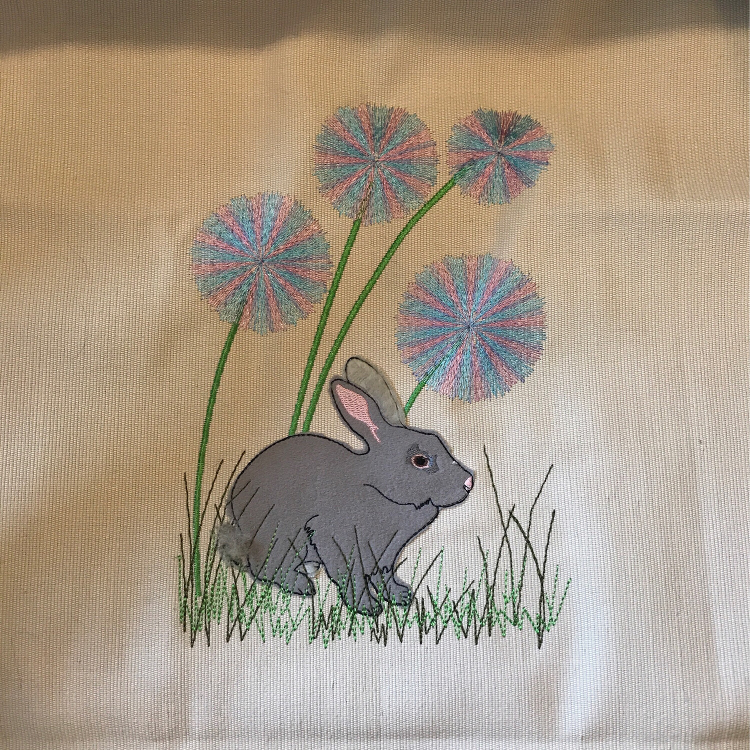 Bunny in alliums set