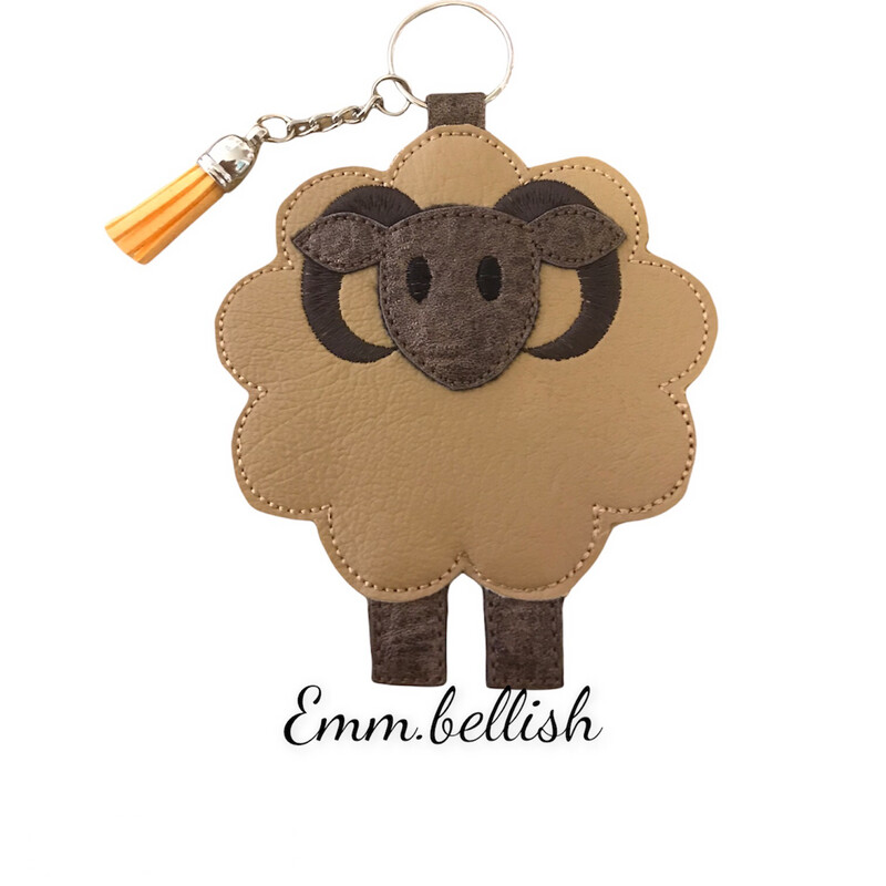 Brown &amp; Beige Sheeps With Horns Keyring