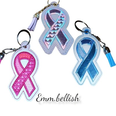 Cancer ribbon Keyring