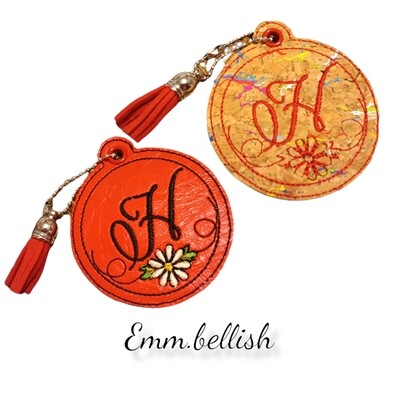 H Daisy Bag Charm/Zipper Pull