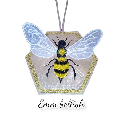 Bee With 3D Wings Decoration