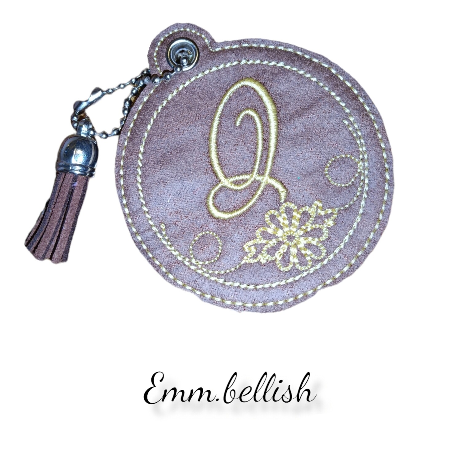 Q Daisy Bag Charm/Zipper Pull
