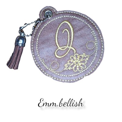 Q Daisy Bag Charm/Zipper Pull