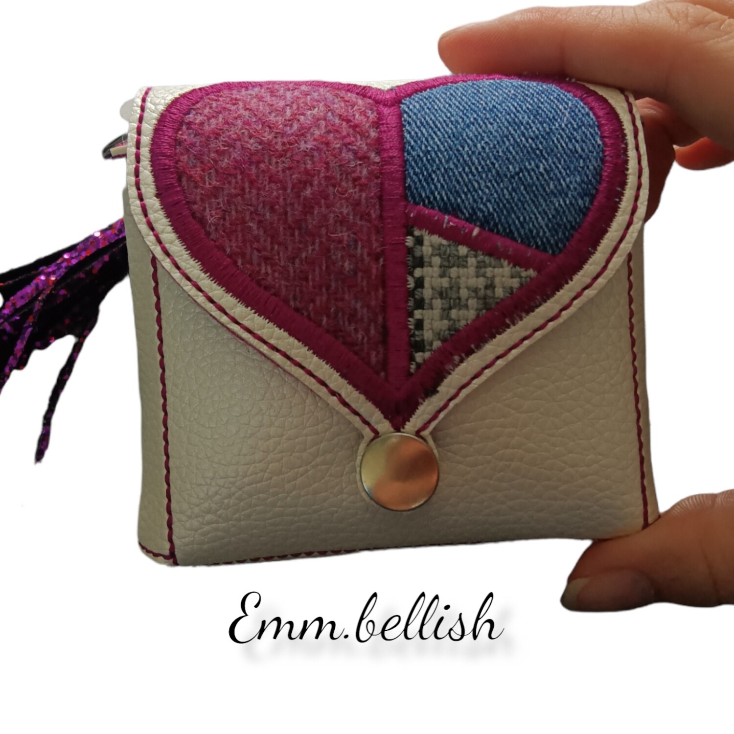 Heart Poo Bag Dispenser/Toiletry Bag