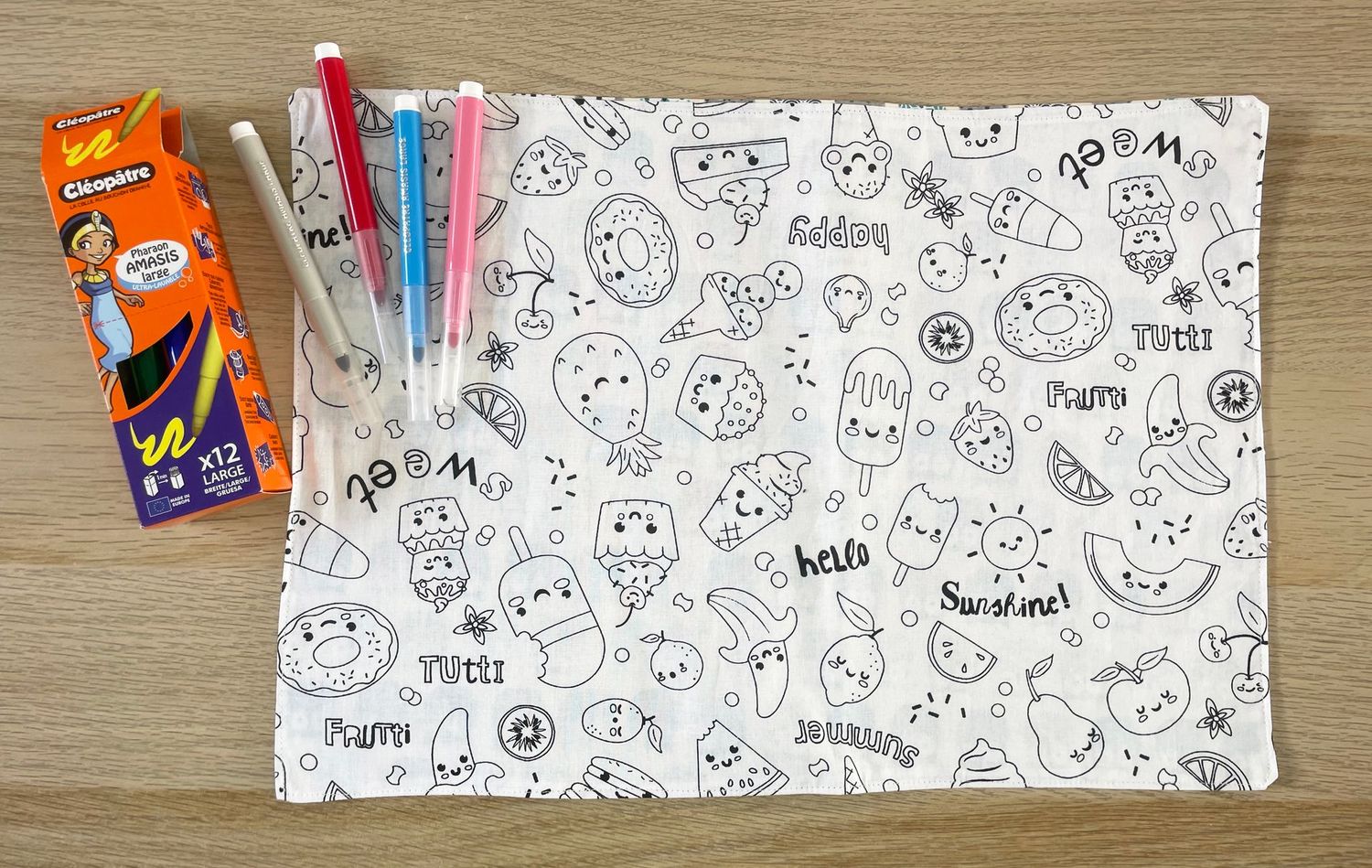 Coloriage lavable - set de table  & ses 12 feutres - Hello sunshine verso losange