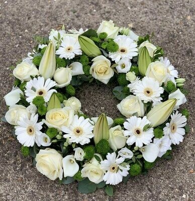 Large White Wreath
