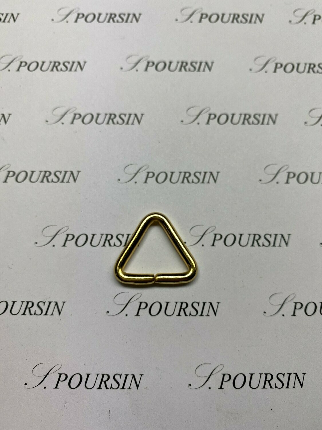 Triangle 20x17x3,4 Non Soudé Laiton Poli Bille Doré Or3N Verni - lot de 10 pièces