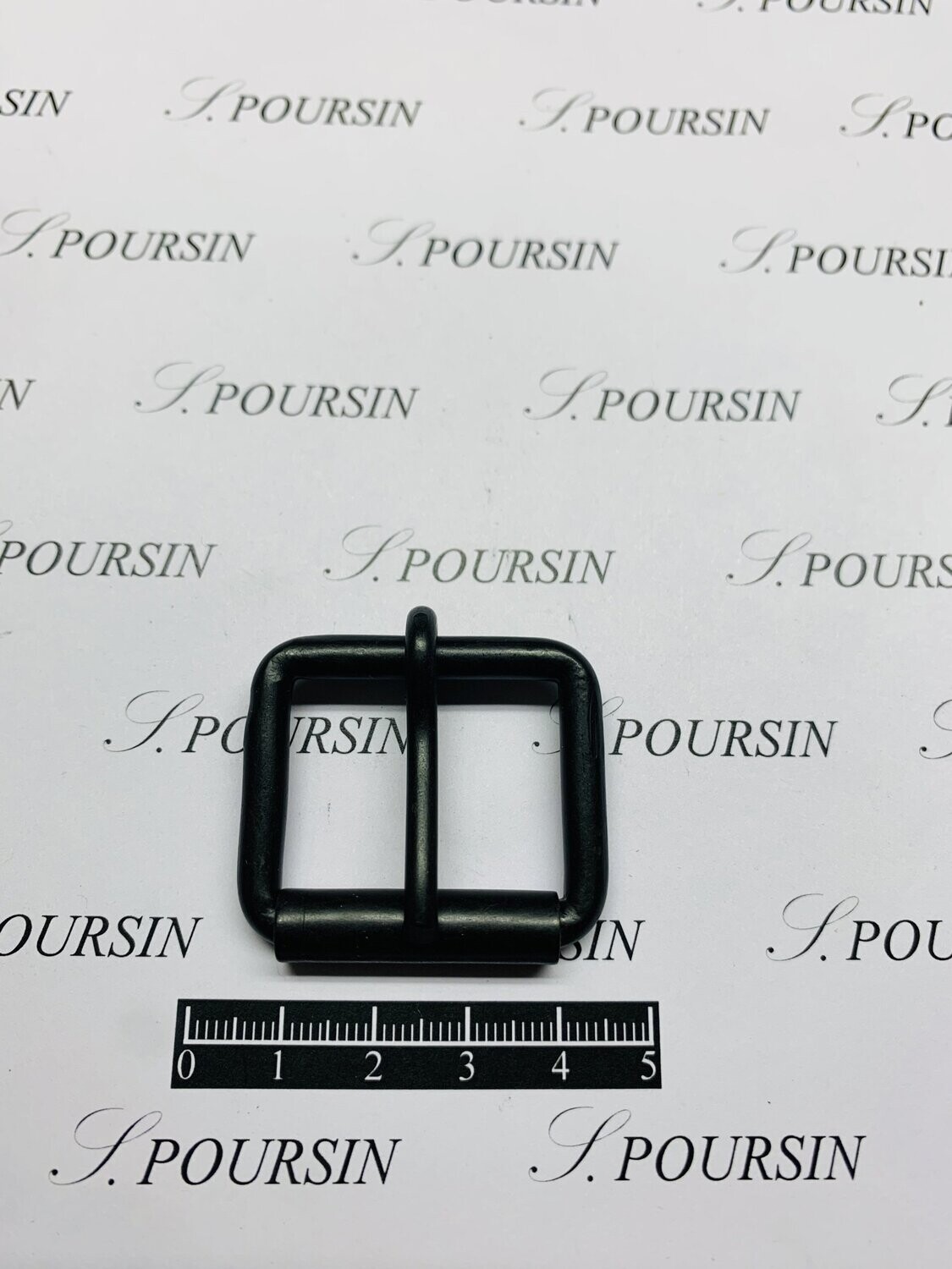 Boucle à Rouleau 30x24x4,9 Non Soudée Laiton Noir Mat Verni - Bonne Affaire - lot de 5 pièces