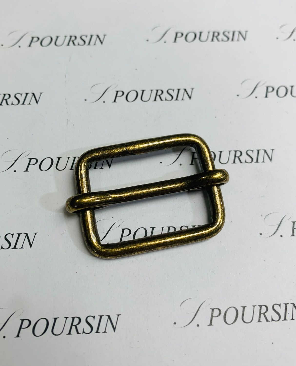 Boucle à Coulisse 30x39 Soudée Oblique Laiton Poli Bronzé Antic Verni- lot de 4 pièces