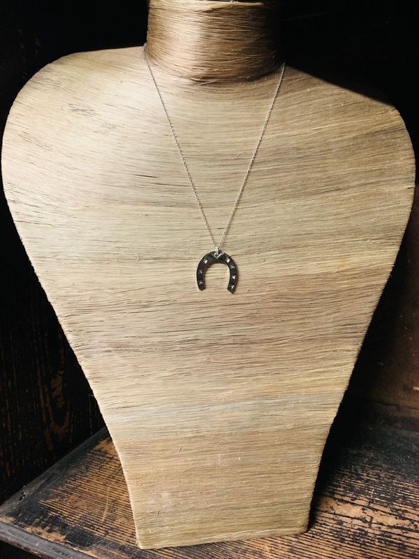 Collier "Fer a cheval" - Palladium Free