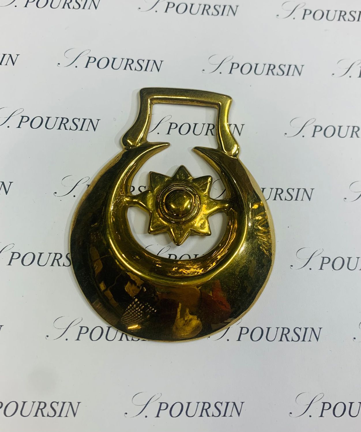 Croissant Sous Gorge Etoile Laiton Poli Bille - 1 pièce