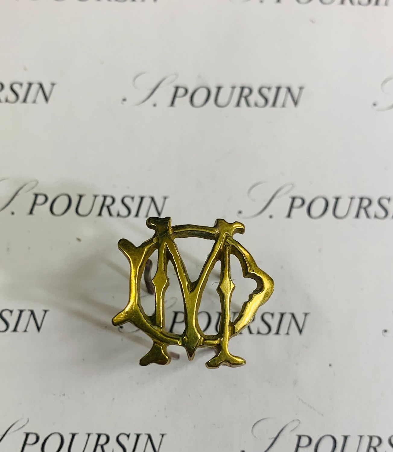 Initiales Entrelacées "DM" Laiton Poli Main - 1 pièce