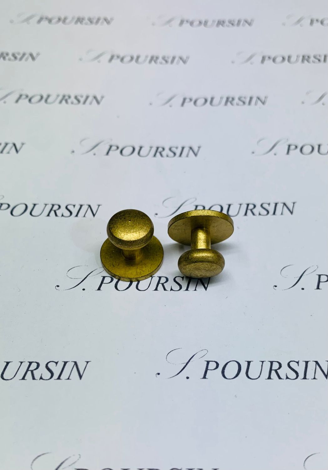 Bouton BTV 10,5x12x15 à Vis non fendue 15x6 Laiton Verni Mat - Bonne Affaire! - lot de 10 pièces