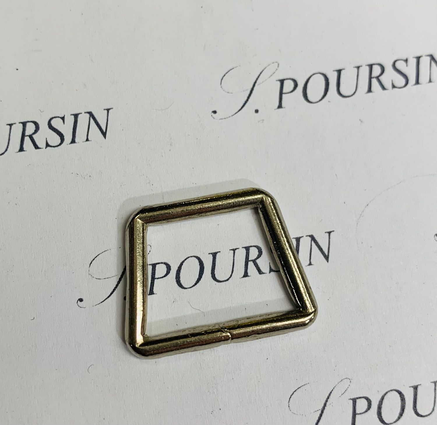 Trapèze 20x15 30 Soudé Laiton Nickel - lot de 10 pièces