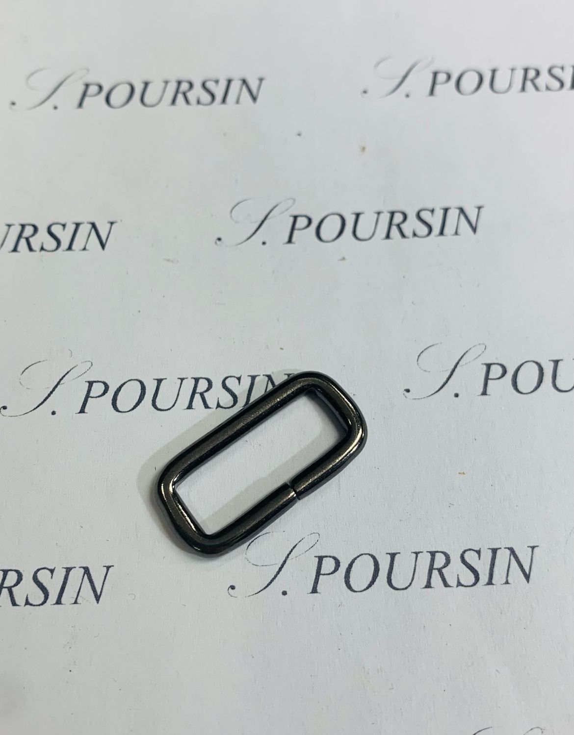 Passant 20x7 30 Non Soudé Laiton Poli Bille Nickel Noir Verni - lot de 10 pièces