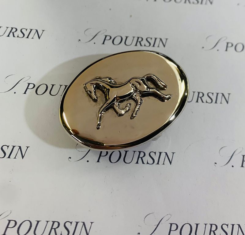 Boucle Fleuron "Cheval " 45x33/25mm à Pont & Tenon Laiton Poli Main Nickel