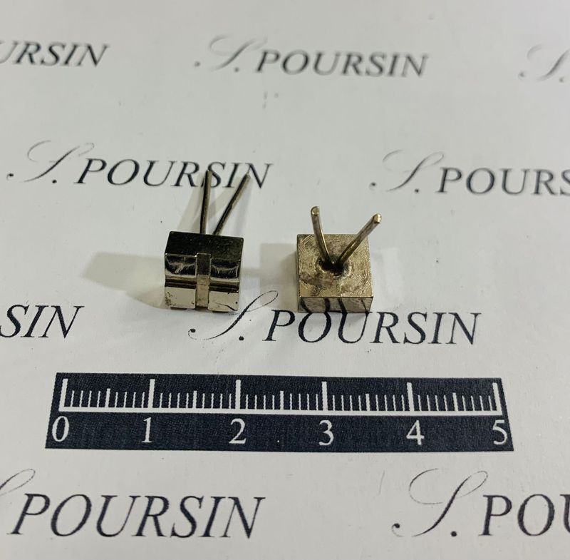 Bouton à tiges carré  Laiton Nickel - lot de 10 pièces