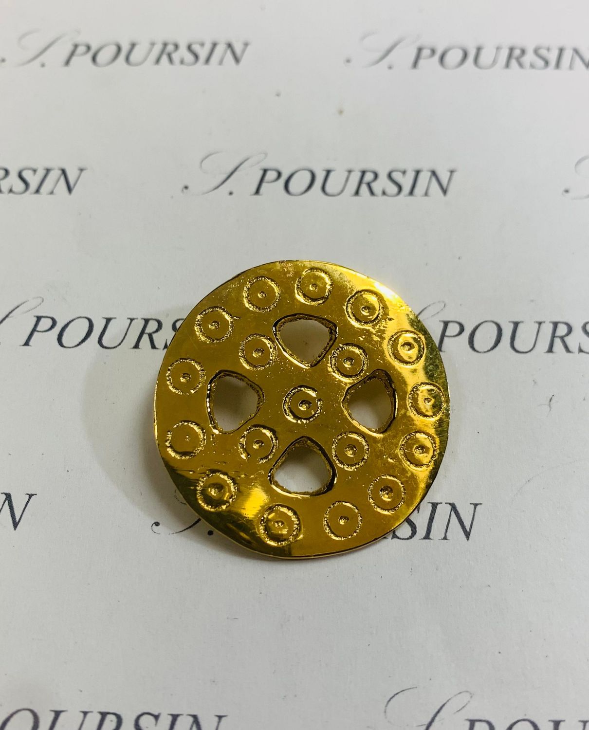 Bouton Ornement Merovingien OM.6 à anneau Laiton Poli Doré - lot de 2 pièces