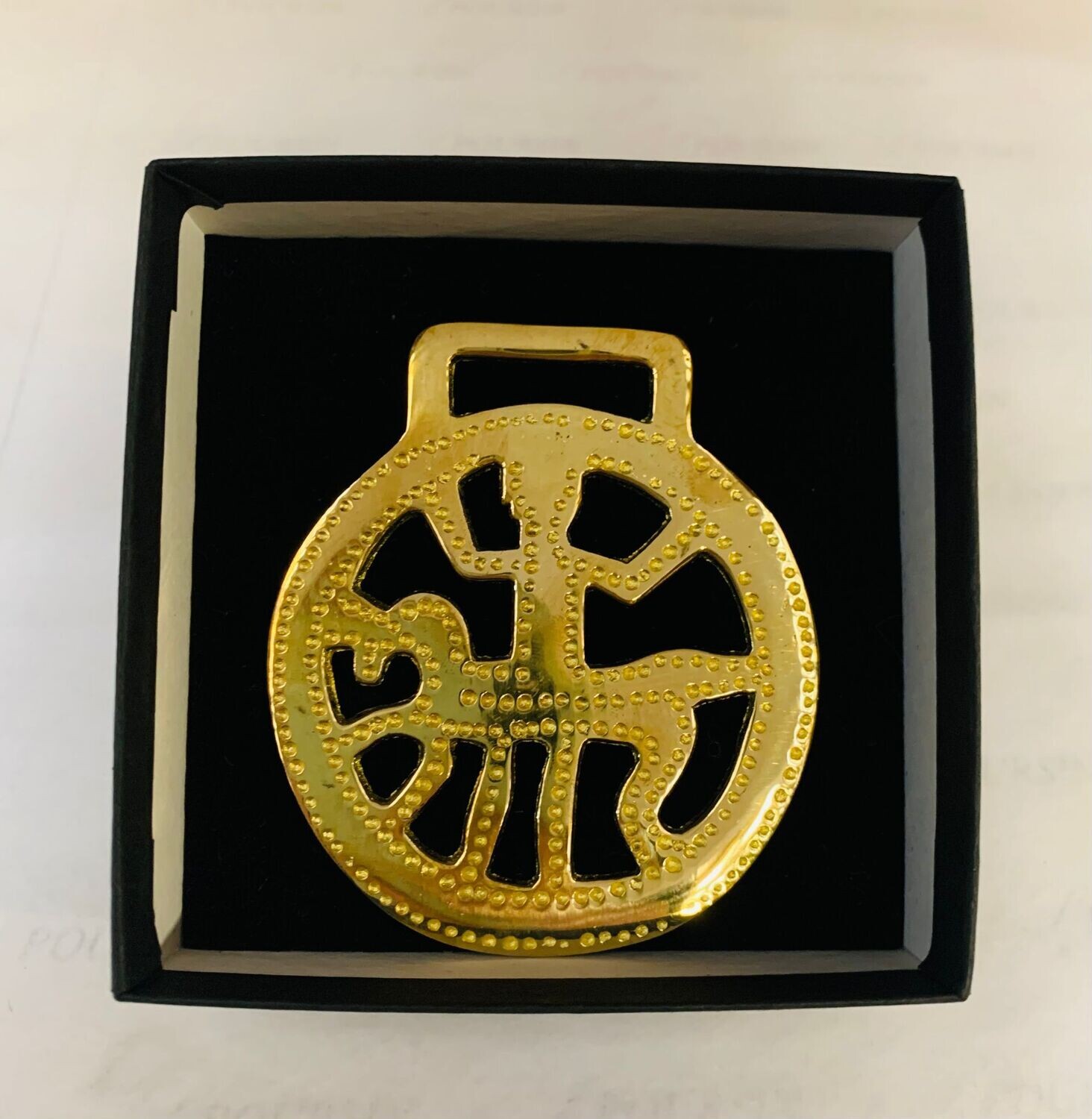 Pendentif Chatelaine  Merovingien OM10 - Laiton Poli Main