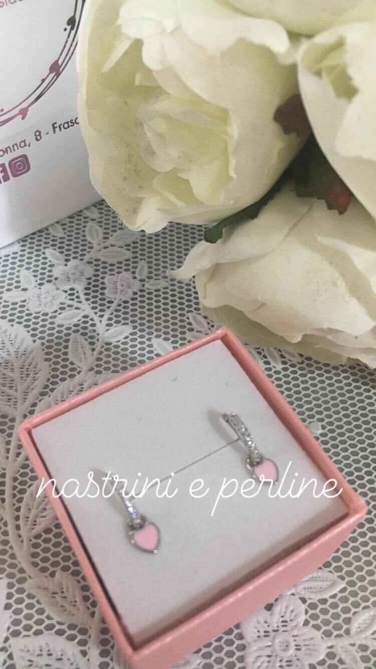 Coppia orecchini cerchietti  cuore mini rosa chiaro finitura argento