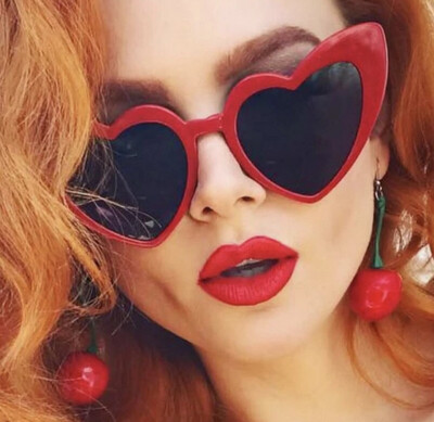 Occhiali da sole Yvonne rosso