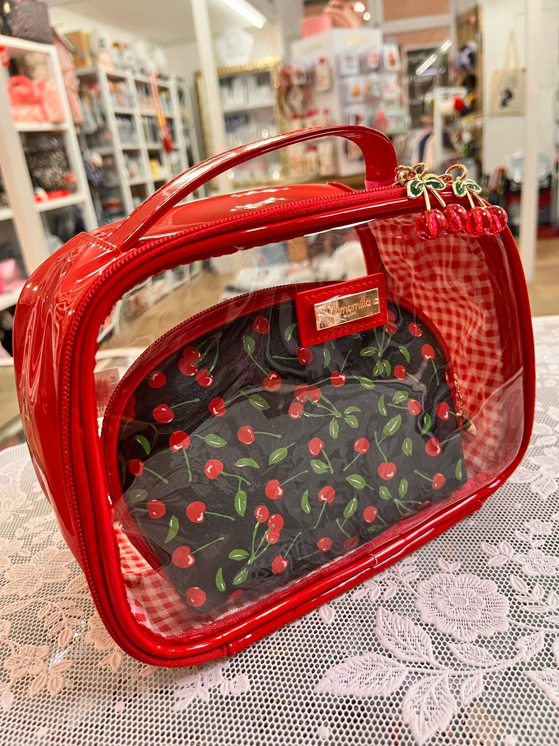 Set beauty Bag cherry trasparente nero Camomilla