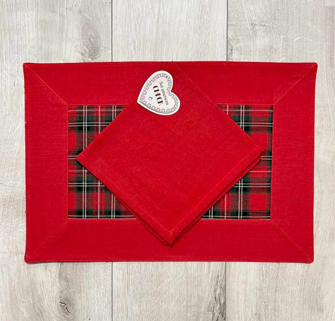 Tovaglietta e tovagliolo tartan personalizzata con nome
