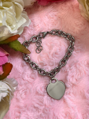 Bracciale catena cuore pendente con chiusura moschettone regolabile