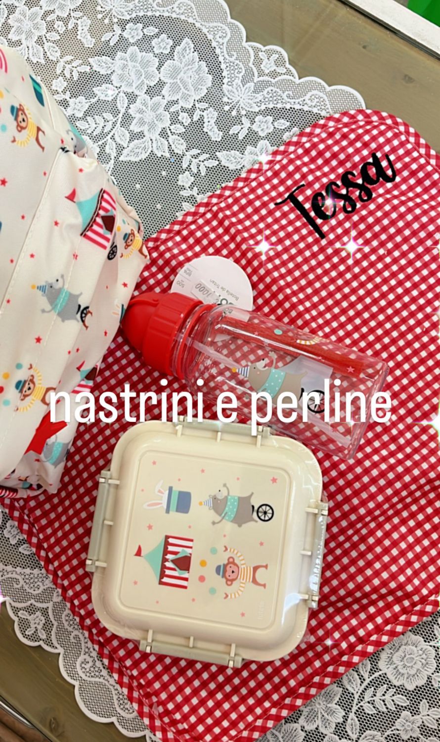 Tovaglietta rossa quadretti personalizzata