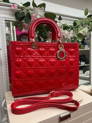 Borsa Diana in vernice lucida rosso