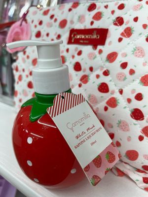 Sapone Liquido Mani Fragola Berry Camomilla Milano