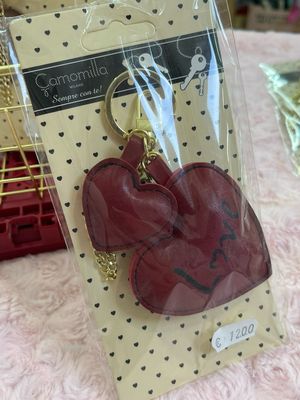 Portachiavi cuore rosso love Camomilla Milano