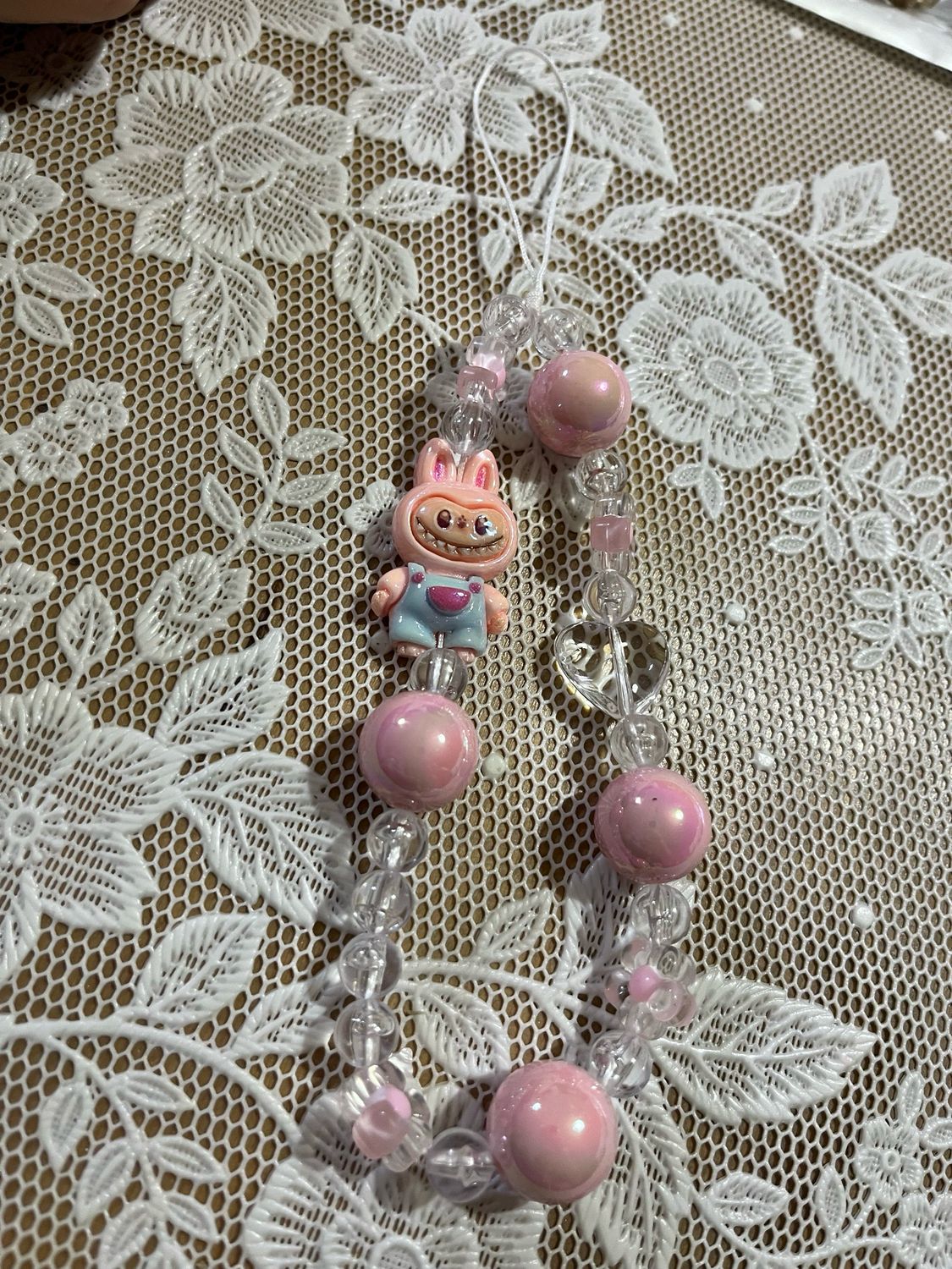 Phonestrap laccio cellulare Labubu rosa chiaro