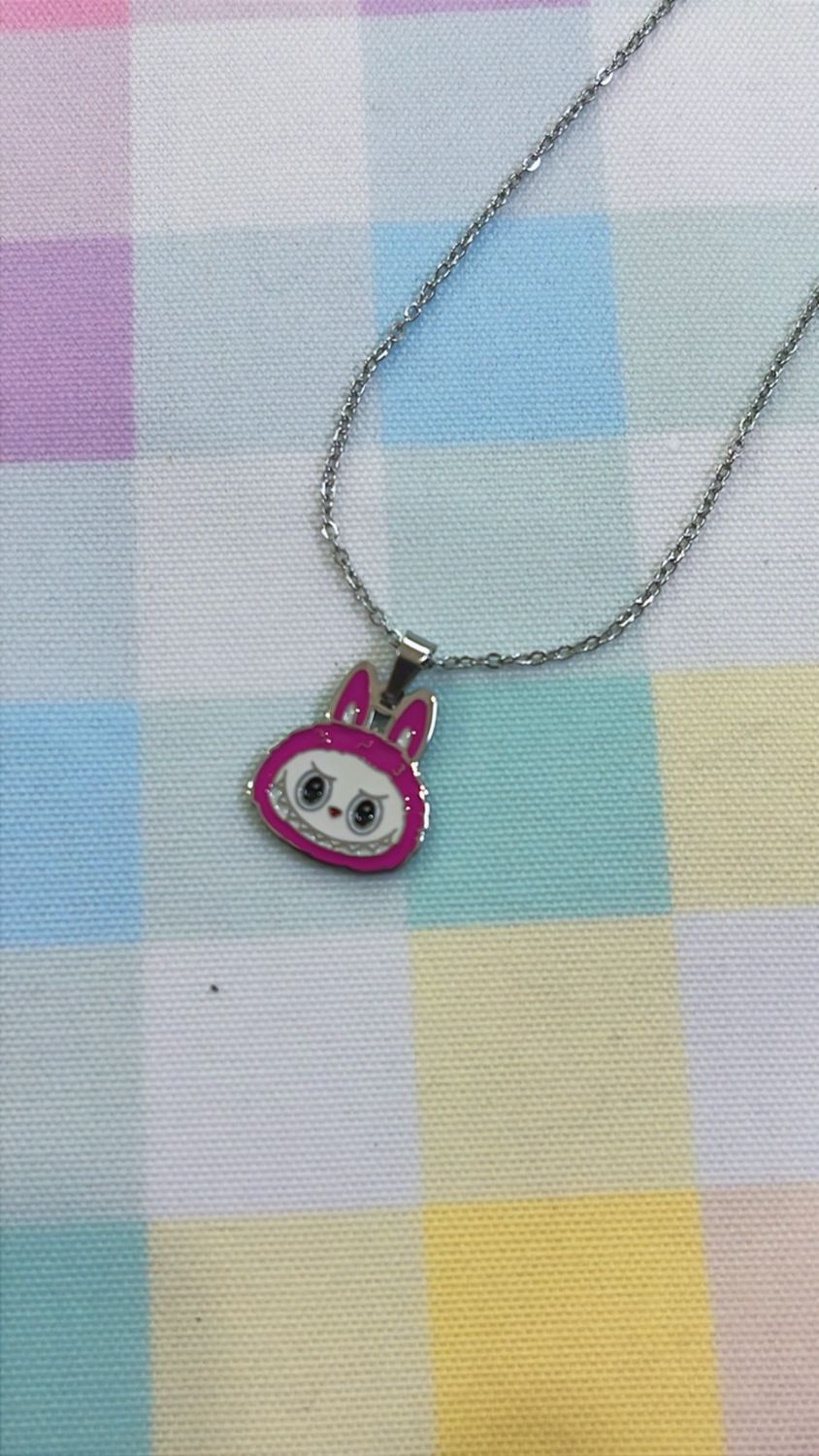 Catenina acciaio Labubu vers. 2 smalto fuxia