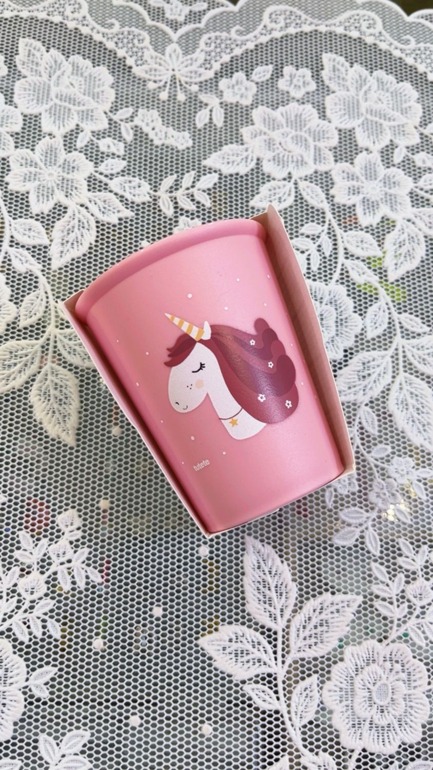 Bicchiere rosa unicorno disegno a colori Tutete
